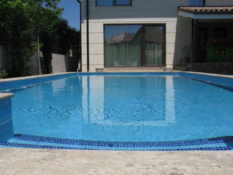 Fiona Construct - Proiectare, constructie si intretinere piscine